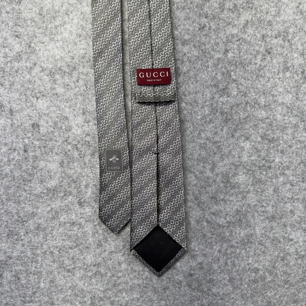 Gucci Necktie Men 7cm Grey Excellent‎ Interlocking G Horseshoe Silk Bee 835753